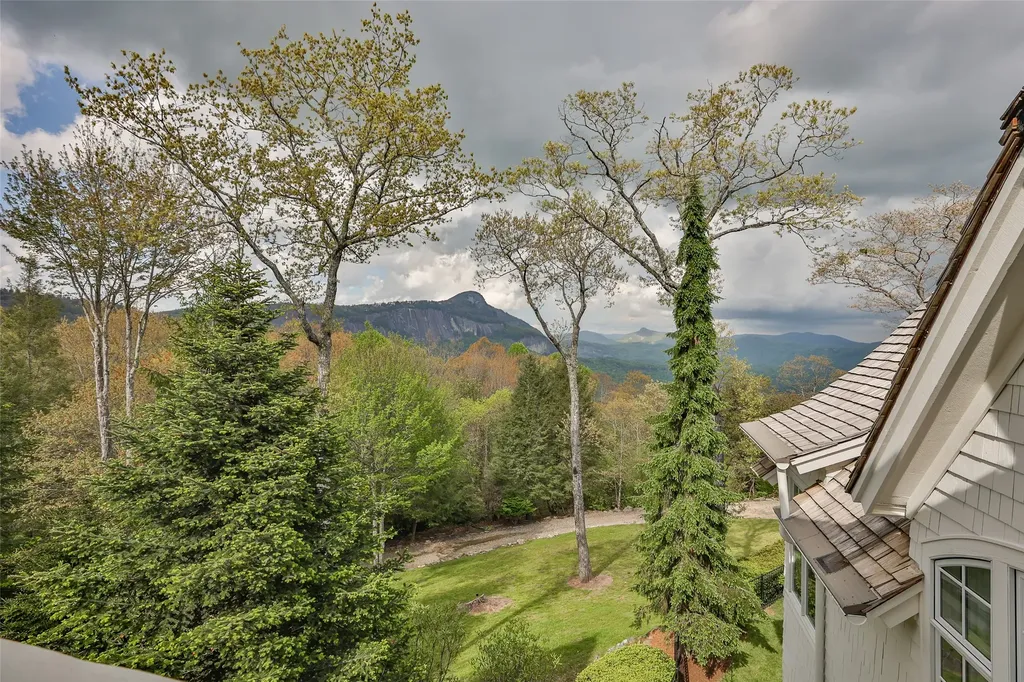 1877 Bowery Road Highlands NC 28741