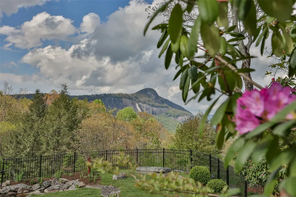 1877 Bowery Road Highlands NC 28741