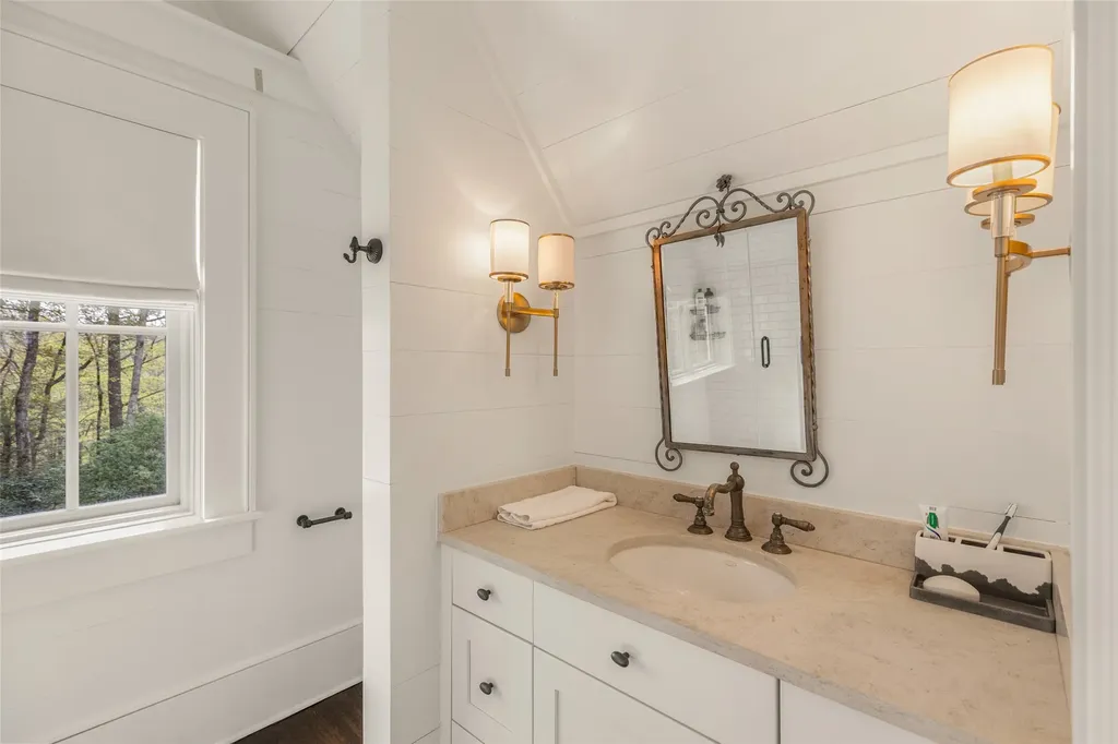 1877 Bowery Road Highlands NC 28741