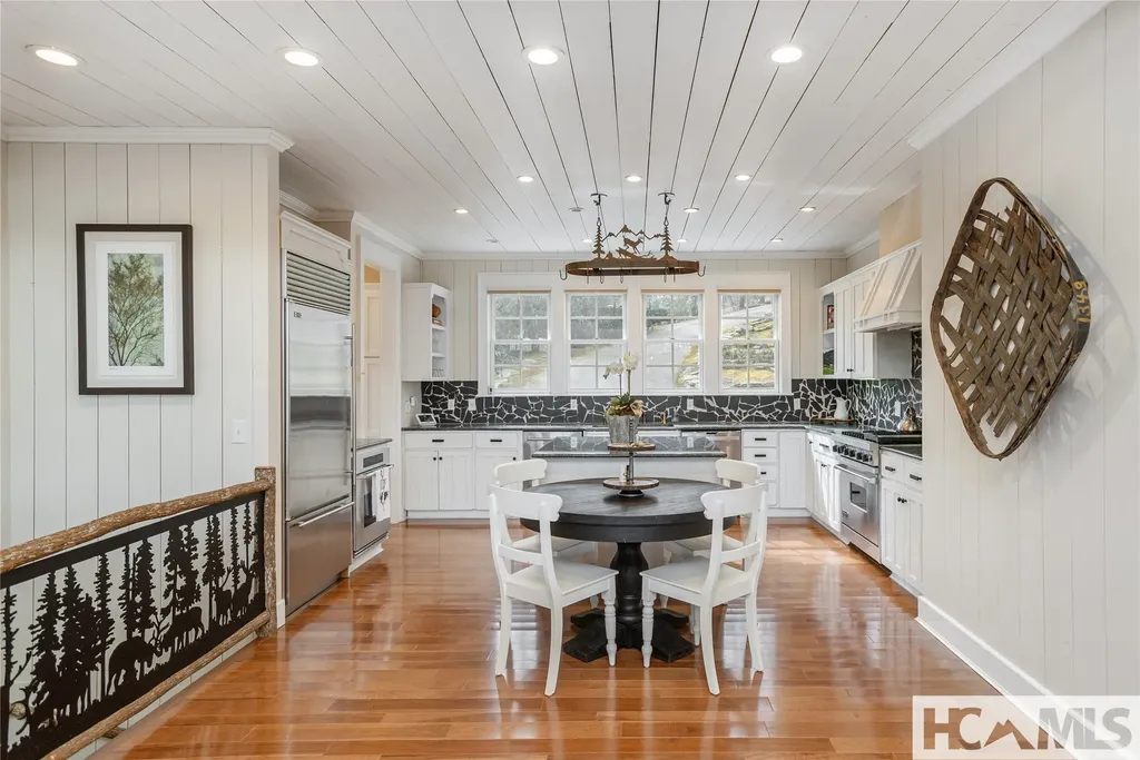 14 Old Cave Lane Cullowhee NC 28723