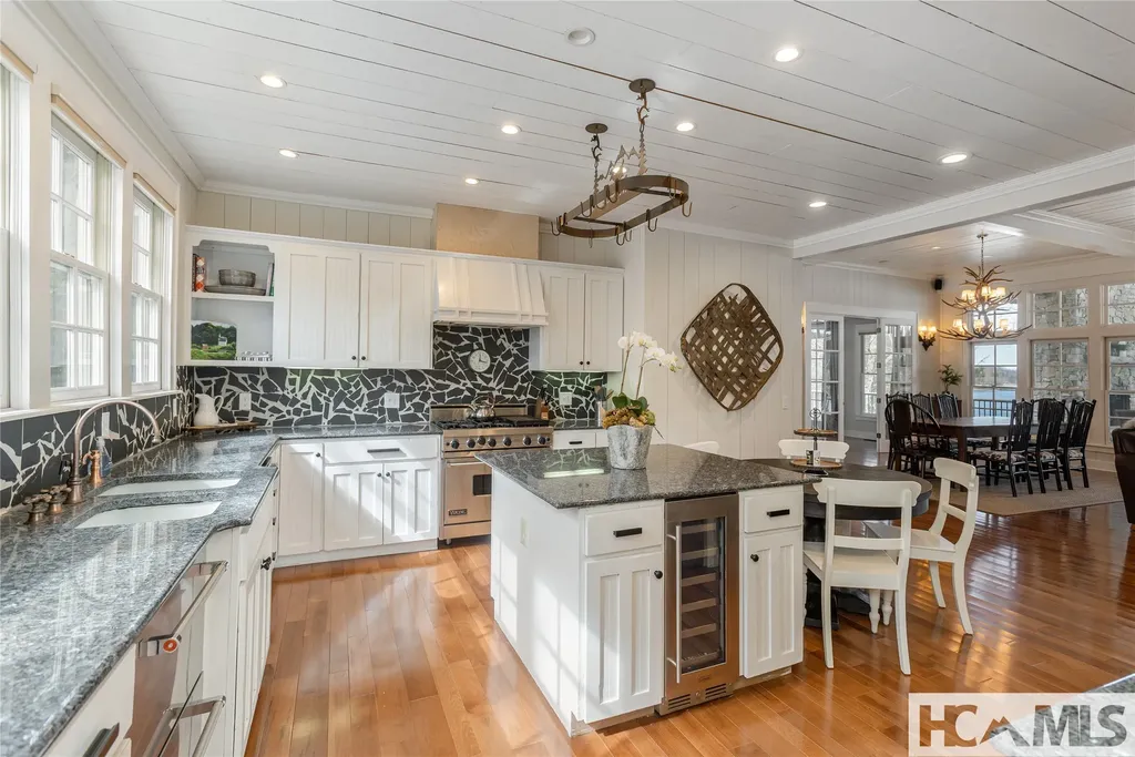 14 Old Cave Lane Cullowhee NC 28723