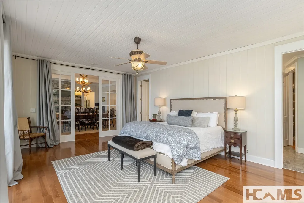 14 Old Cave Lane Cullowhee NC 28723