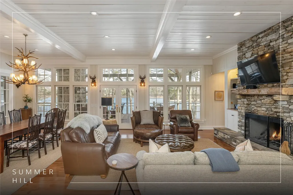 14 Old Cave Lane Cullowhee NC 28723