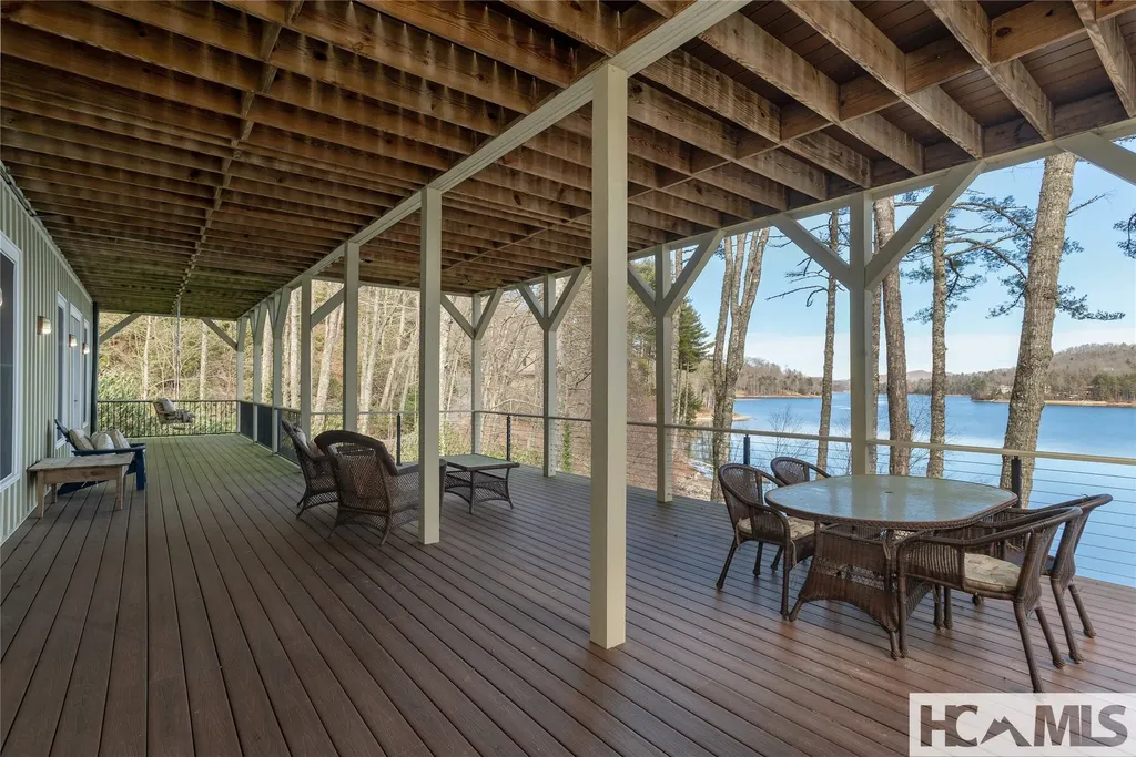 14 Old Cave Lane Cullowhee NC 28723