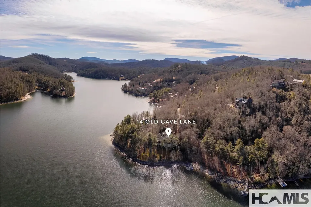 14 Old Cave Lane Cullowhee NC 28723