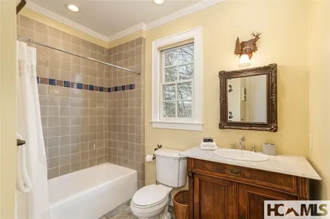 14 Old Cave Lane Cullowhee NC 28723