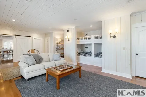 14 Old Cave Lane Cullowhee NC 28723