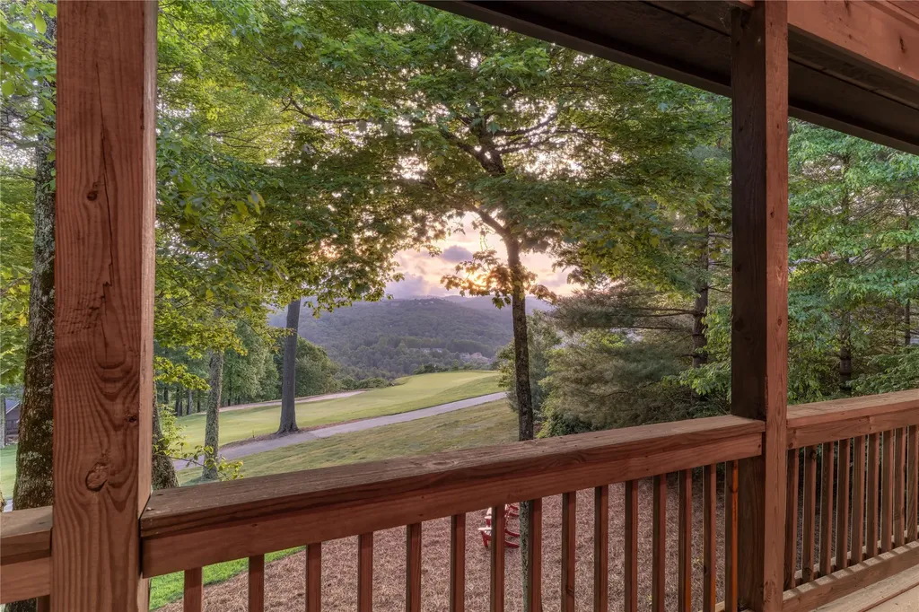 1201 Links Drive Cashiers NC 28717