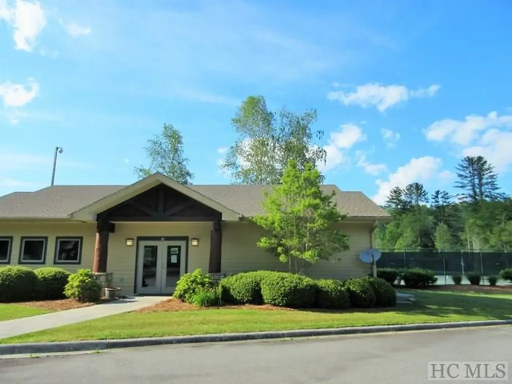 142 Eagle Ridge Road Sapphire NC 28774