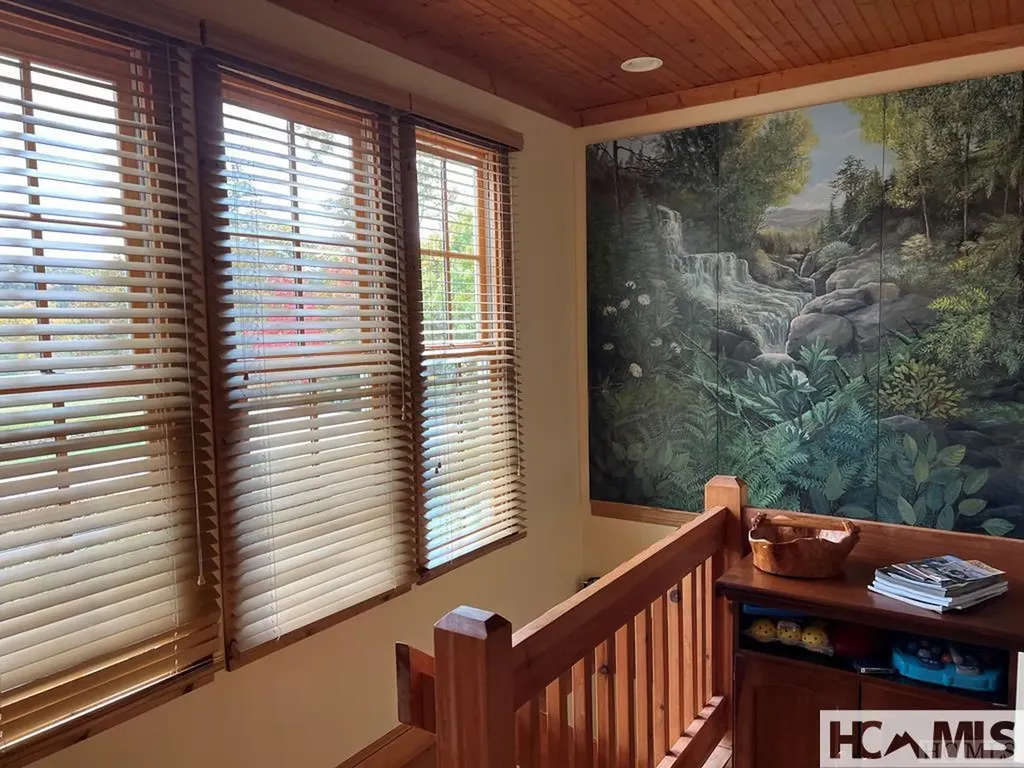 35-B Portland Ridge Cashiers NC 28717