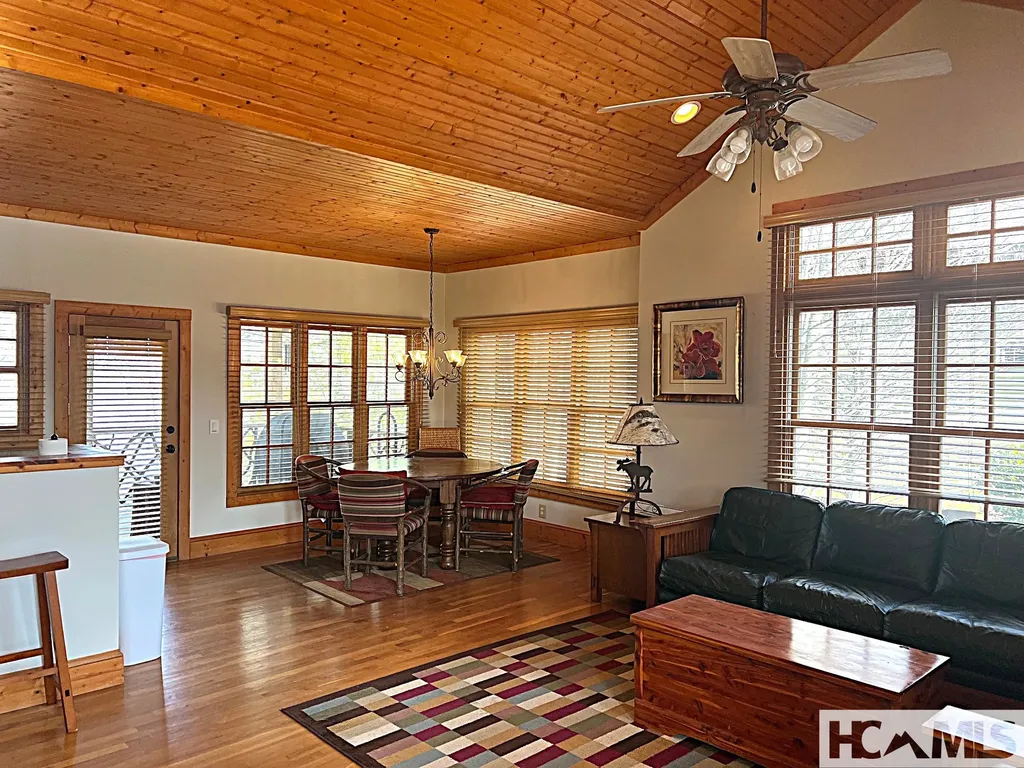 35-B Portland Ridge Cashiers NC 28717