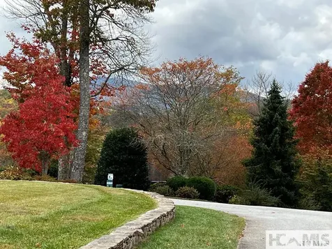 35-B Portland Ridge Cashiers NC 28717