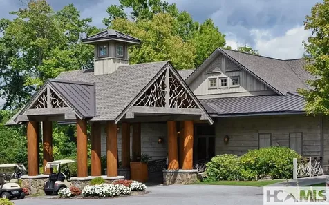 35-B Portland Ridge Cashiers NC 28717