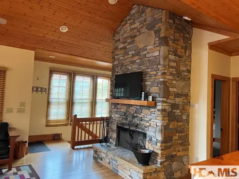 35-B Portland Ridge Cashiers NC 28717