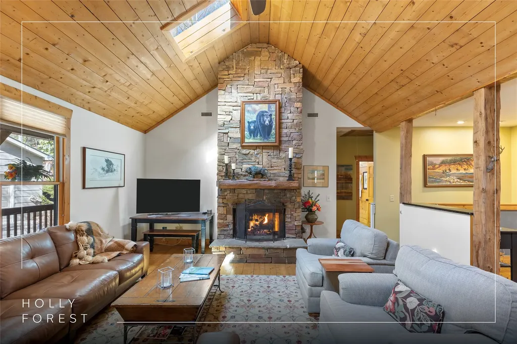 163 Sourwood Court Sapphire NC 28774