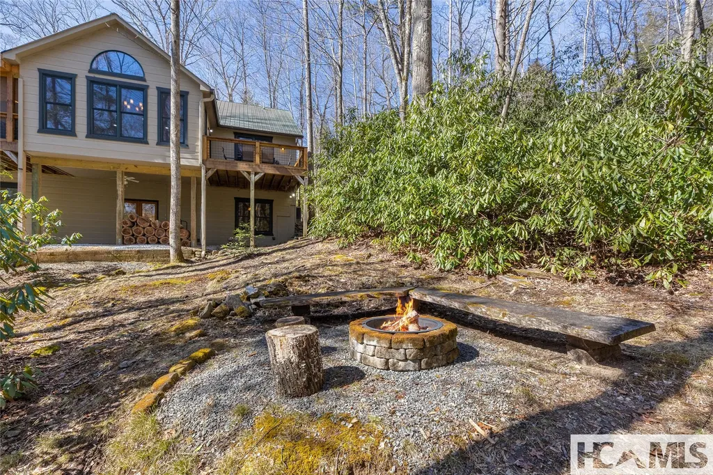 163 Sourwood Court Sapphire NC 28774