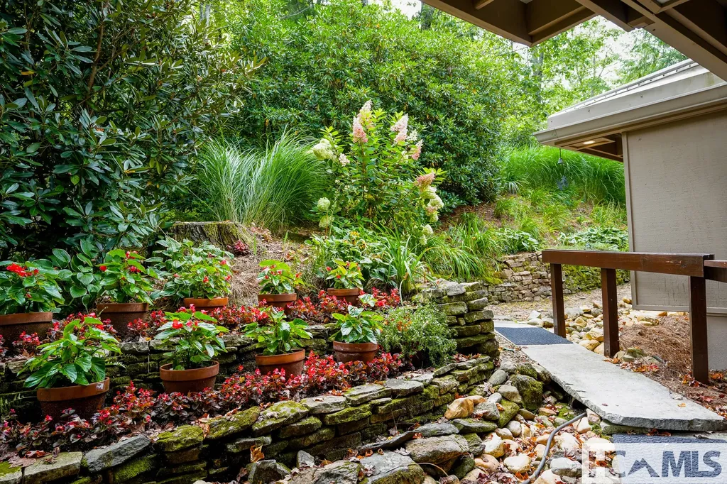 4 Woodland Lane Highlands NC 28741