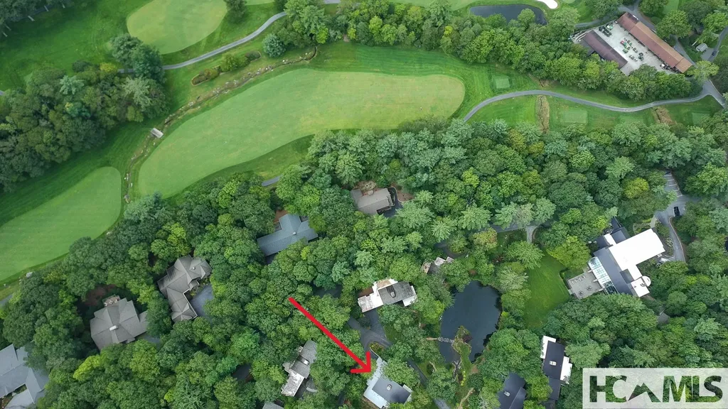 4 Woodland Lane Highlands NC 28741