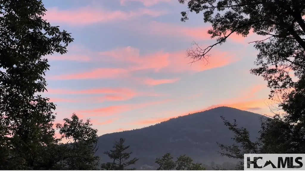 226 Rock Face Trail Highlands NC 28741