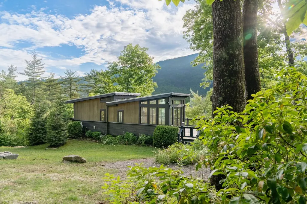 226 Rock Face Trail Highlands NC 28741