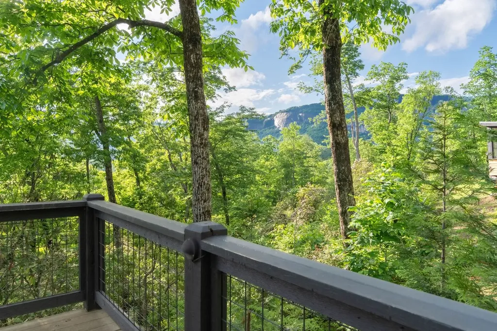 226 Rock Face Trail Highlands NC 28741