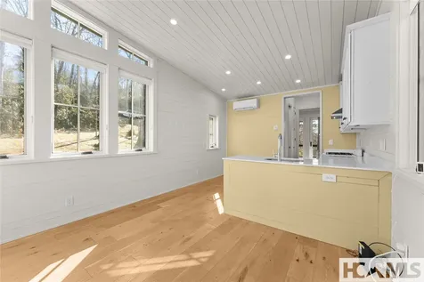 226 Rock Face Trail Highlands NC 28741