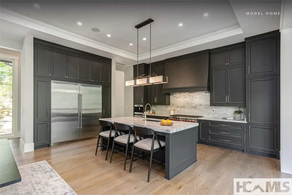 ME3 Old Chimney Road Cashiers NC 28717