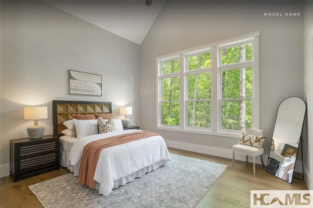 ME3 Old Chimney Road Cashiers NC 28717