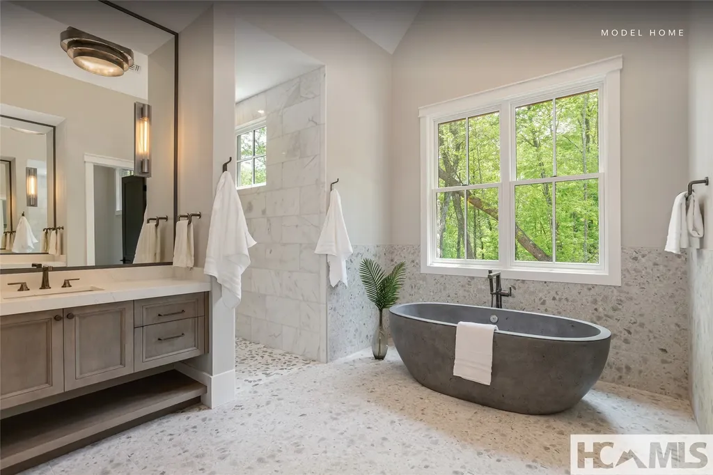 ME3 Old Chimney Road Cashiers NC 28717