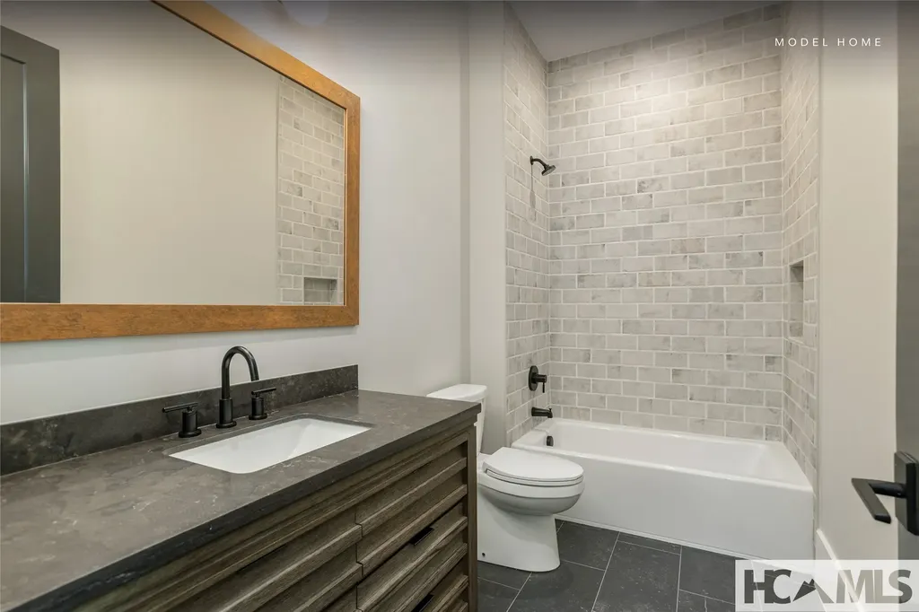 ME3 Old Chimney Road Cashiers NC 28717