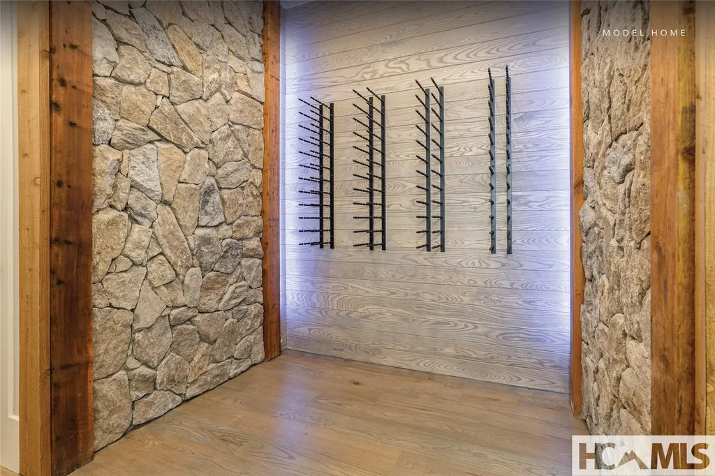 ME3 Old Chimney Road Cashiers NC 28717