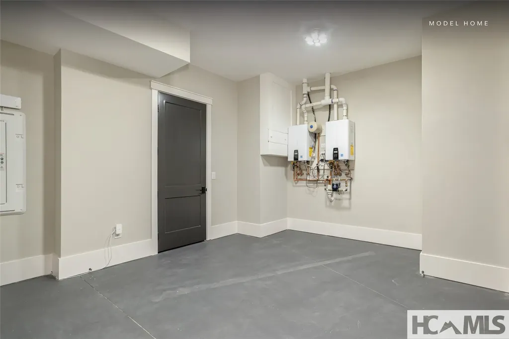 ME3 Old Chimney Road Cashiers NC 28717