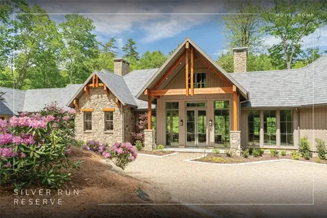 ME3 Old Chimney Road Cashiers NC 28717