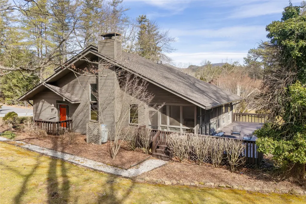 20 Saint Andrews Drive Sapphire NC 28774