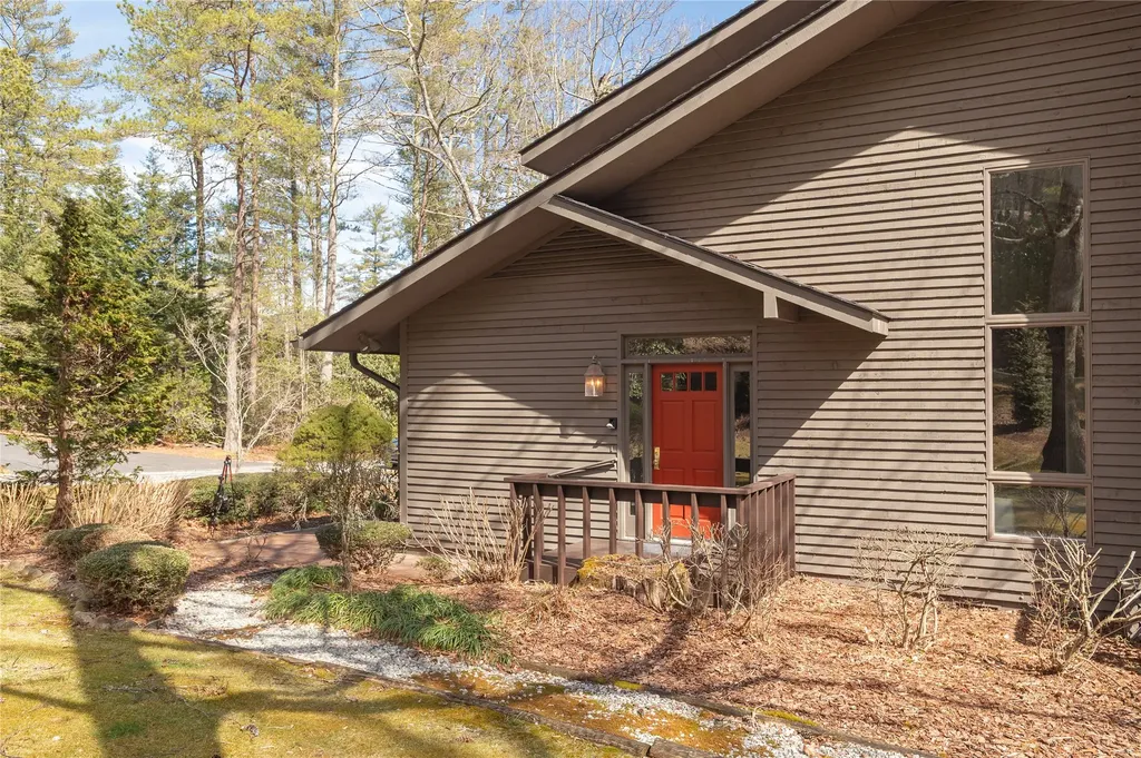 20 Saint Andrews Drive Sapphire NC 28774