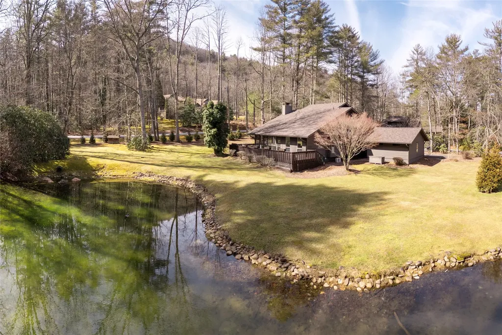 20 Saint Andrews Drive Sapphire NC 28774