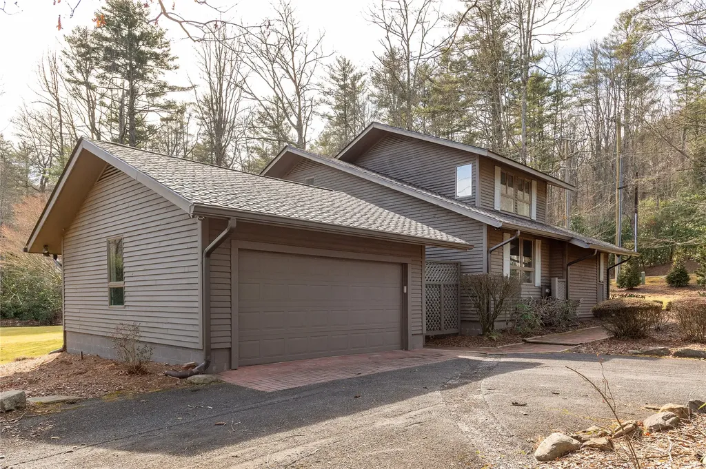 20 Saint Andrews Drive Sapphire NC 28774