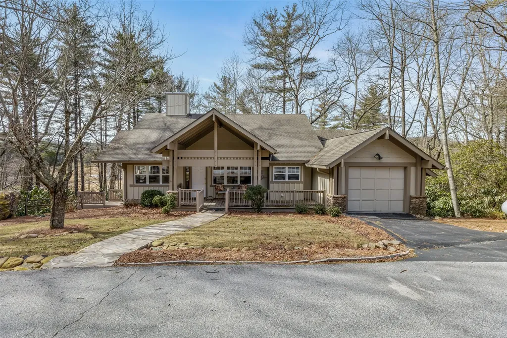 55 Wood Lily Way Highlands NC 28741