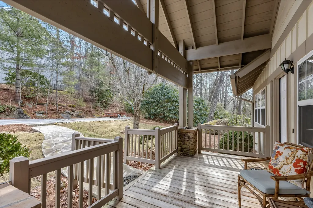 55 Wood Lily Way Highlands NC 28741