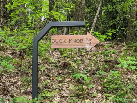 17010 Buck Knob Road Cullowhee NC 28723