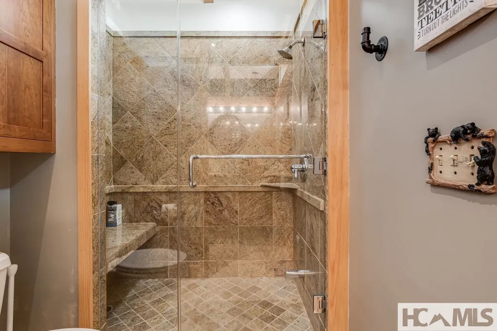 1135 Big Bear Pen Road Highlands NC 28741