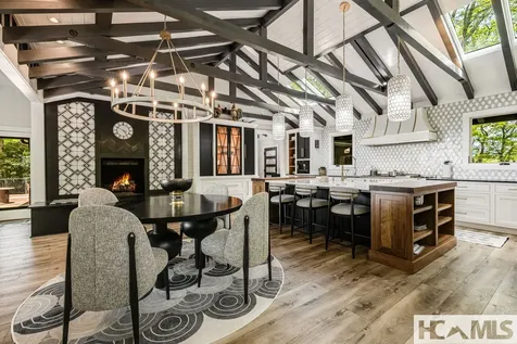 1135 Big Bear Pen Road Highlands NC 28741