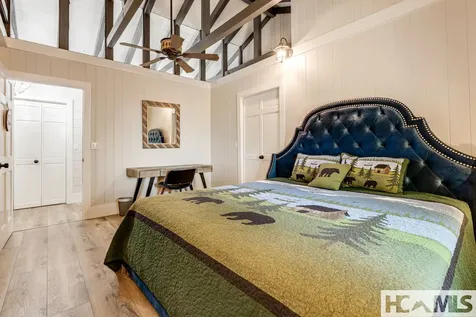 1135 Big Bear Pen Road Highlands NC 28741