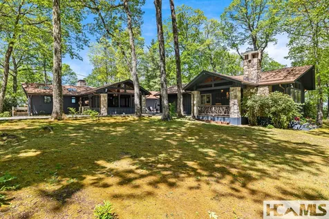 1135 Big Bear Pen Road Highlands NC 28741