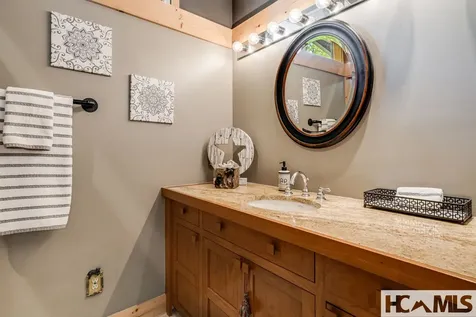 1135 Big Bear Pen Road Highlands NC 28741