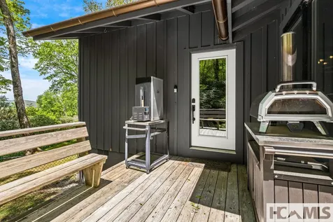 1135 Big Bear Pen Road Highlands NC 28741