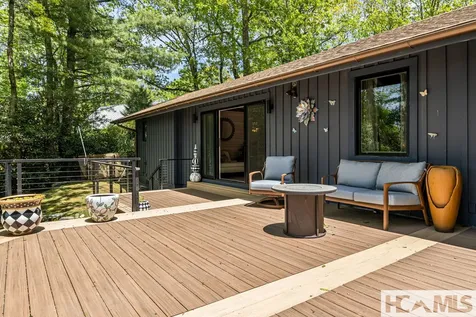 1135 Big Bear Pen Road Highlands NC 28741
