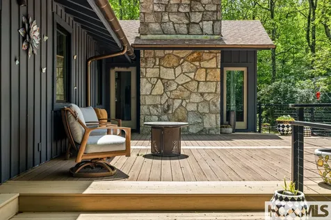 1135 Big Bear Pen Road Highlands NC 28741