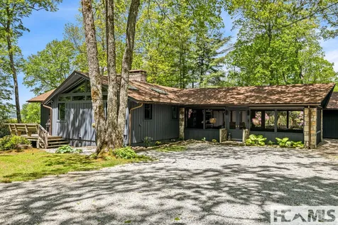 1135 Big Bear Pen Road Highlands NC 28741