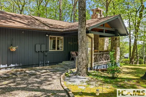 1135 Big Bear Pen Road Highlands NC 28741
